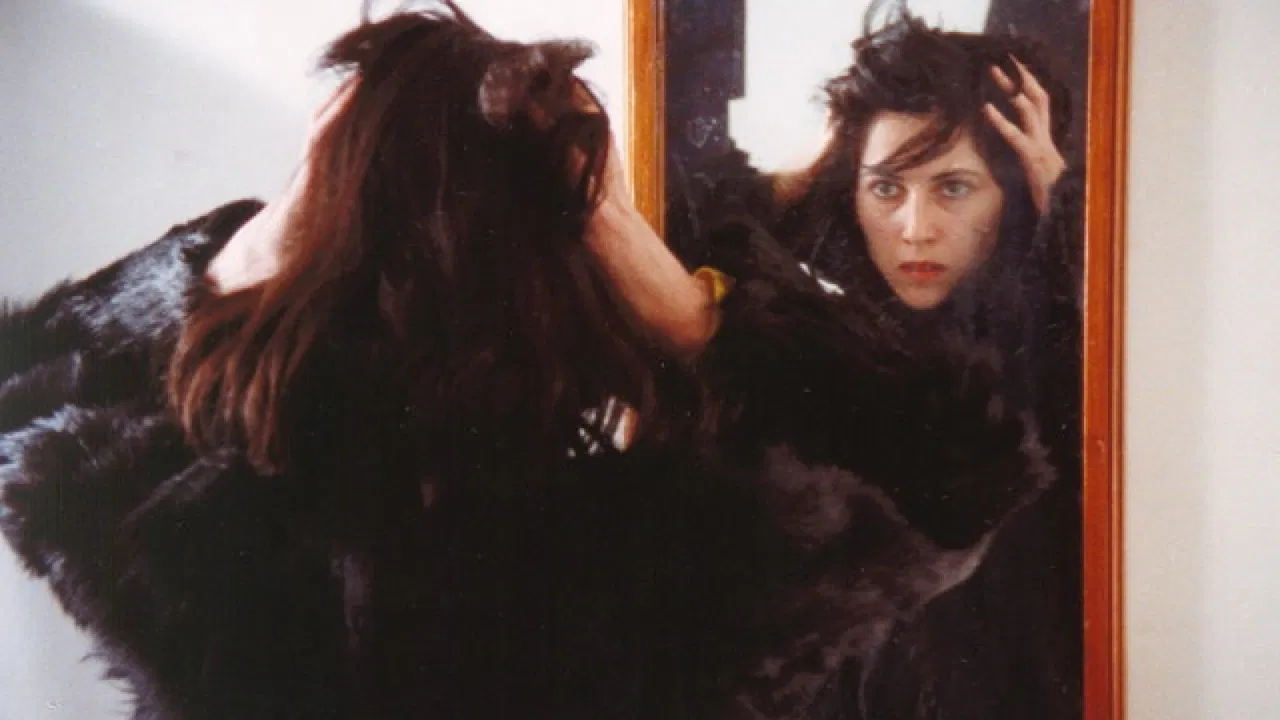 Scene from Silvia Prieto (1999)
