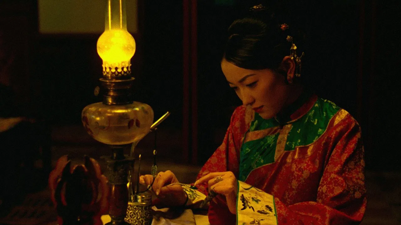 Scene from Flowers of Shanghai (1998)