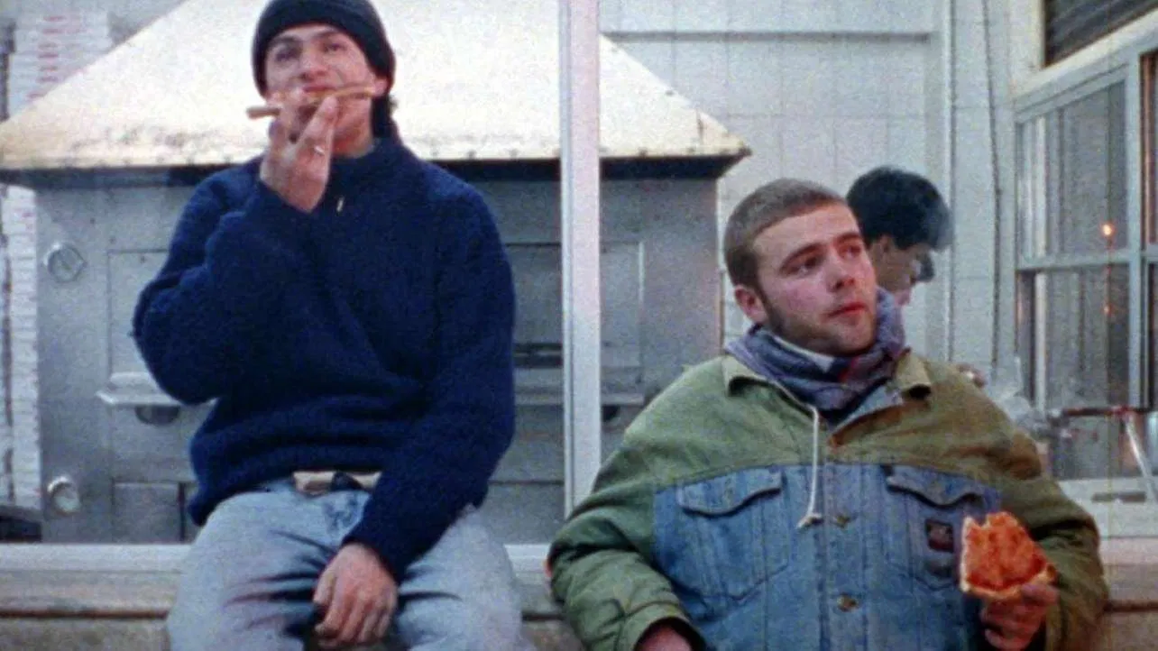Scene from Pizza, Beer, and Cigarettes (1998), illustrating the list on three stars Argentine cinema