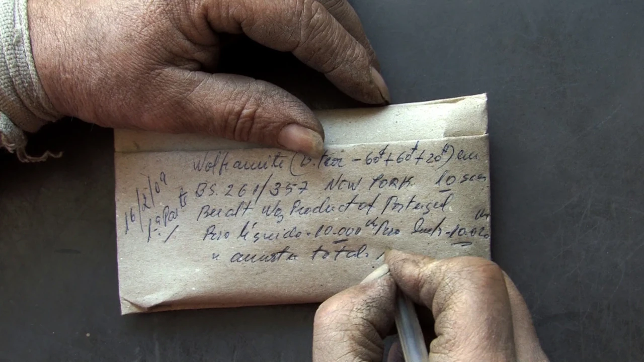 Scene from Wolfram, a Saliva do Lobo (2010)
