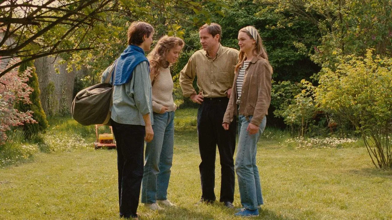 Scene from A Tale of Springtime (1990)