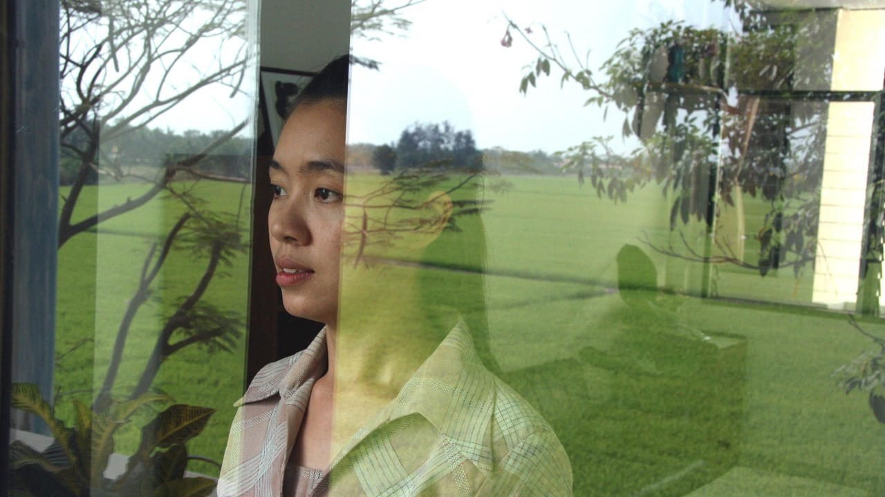 Scene from Syndromes and a Century (2006)